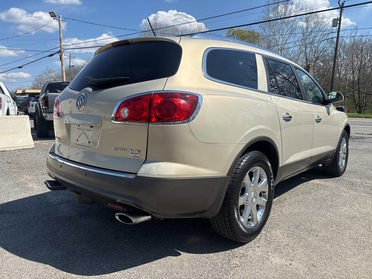 Used 2008 Buick Enclave CXL w/ Entertainment Package #3 AWD/4WD image 12