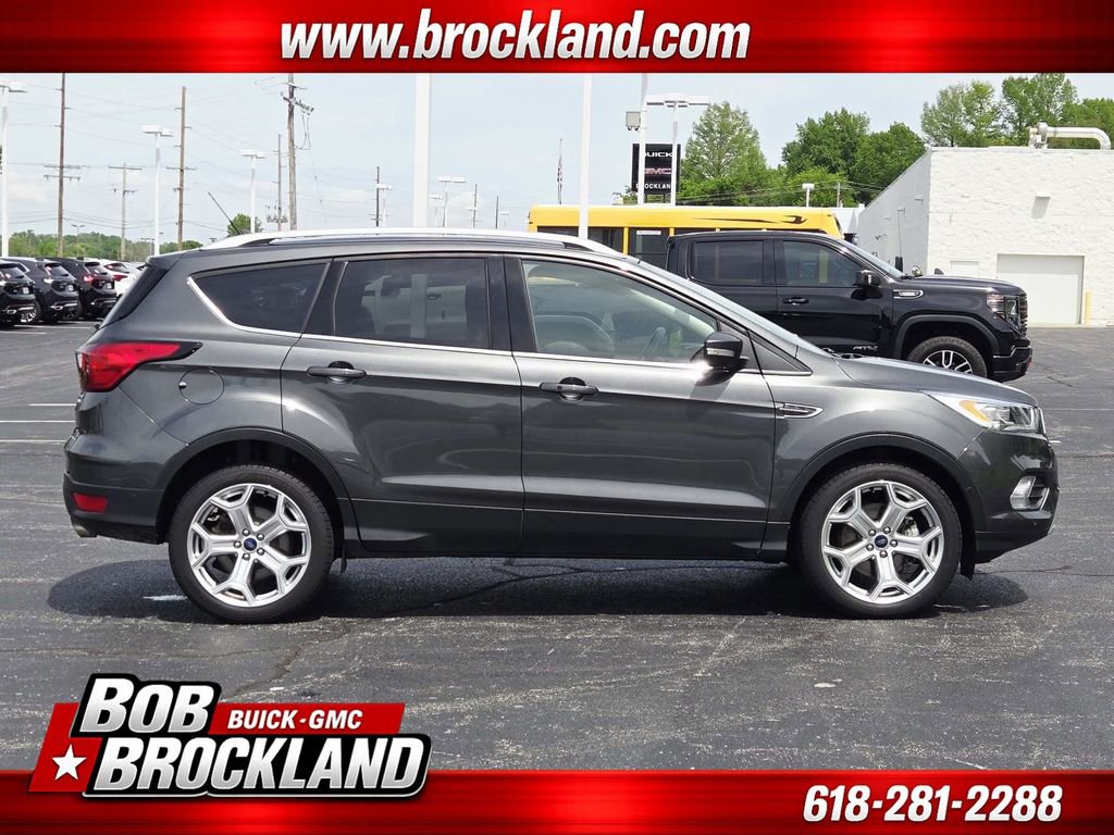 Used 2019 Ford Escape Titanium FWD image 2