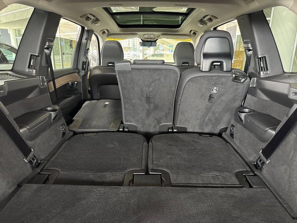 New 2026 Volvo XC90 B5 Core AWD/4WD image 15