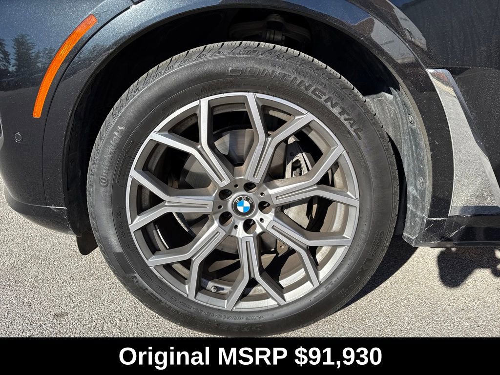 Used 2025 BMW X7 xDrive40i image 11