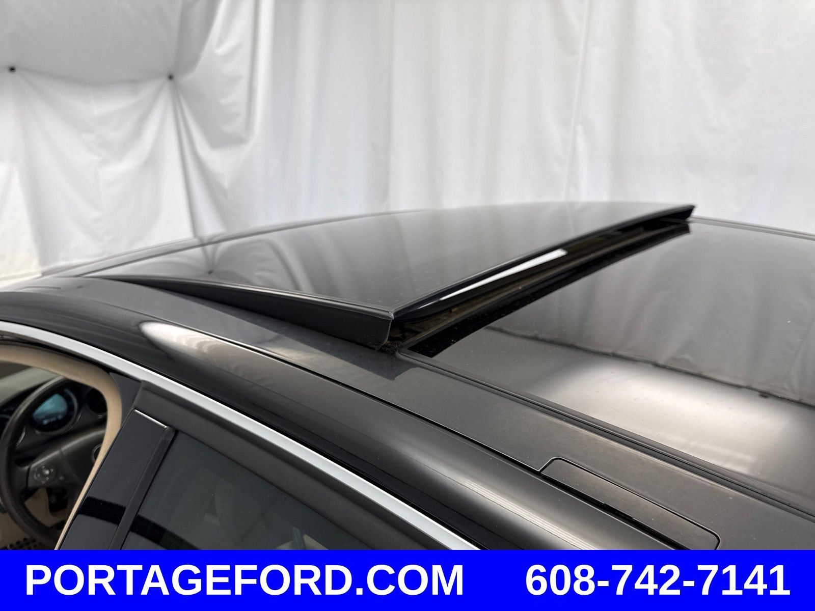 Used 2011 Mercedes-Benz C 300 4MATIC Sedan image 23