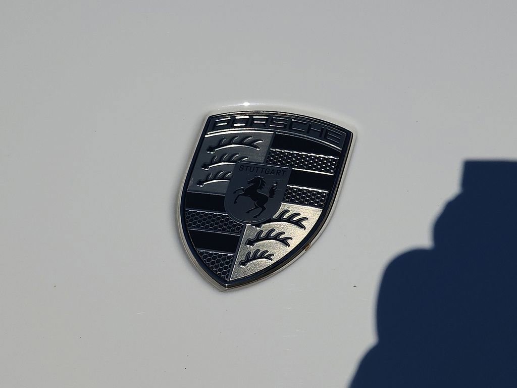 Certified 2025 Porsche Taycan Turbo image 30