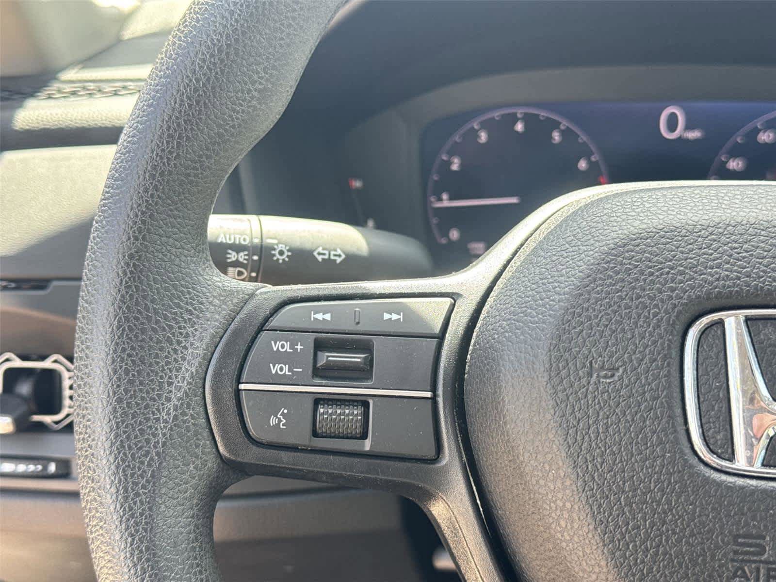 Used 2024 Honda Accord EX image 19