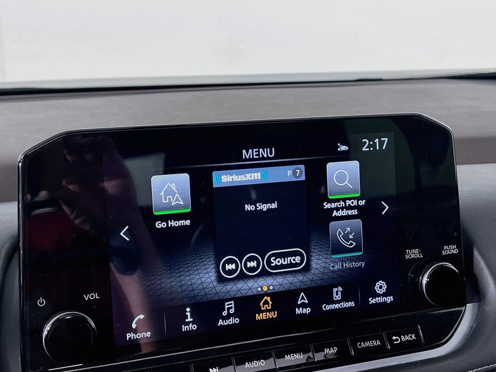 Used 2023 Nissan Rogue Platinum AWD/4WD image 14