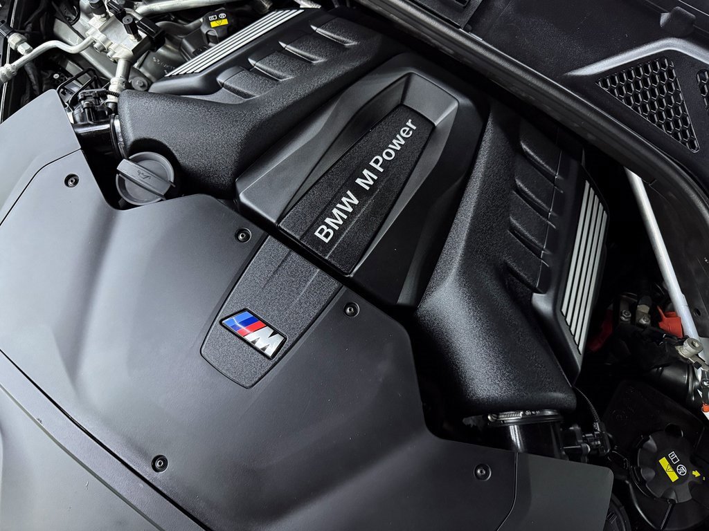 Used 2018 BMW X5 M w/ Executive Package image 32