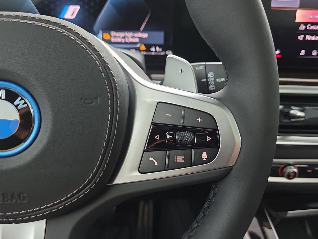 New 2026 BMW X5 xDrive50e w/ M Sport Package AWD/4WD image 18