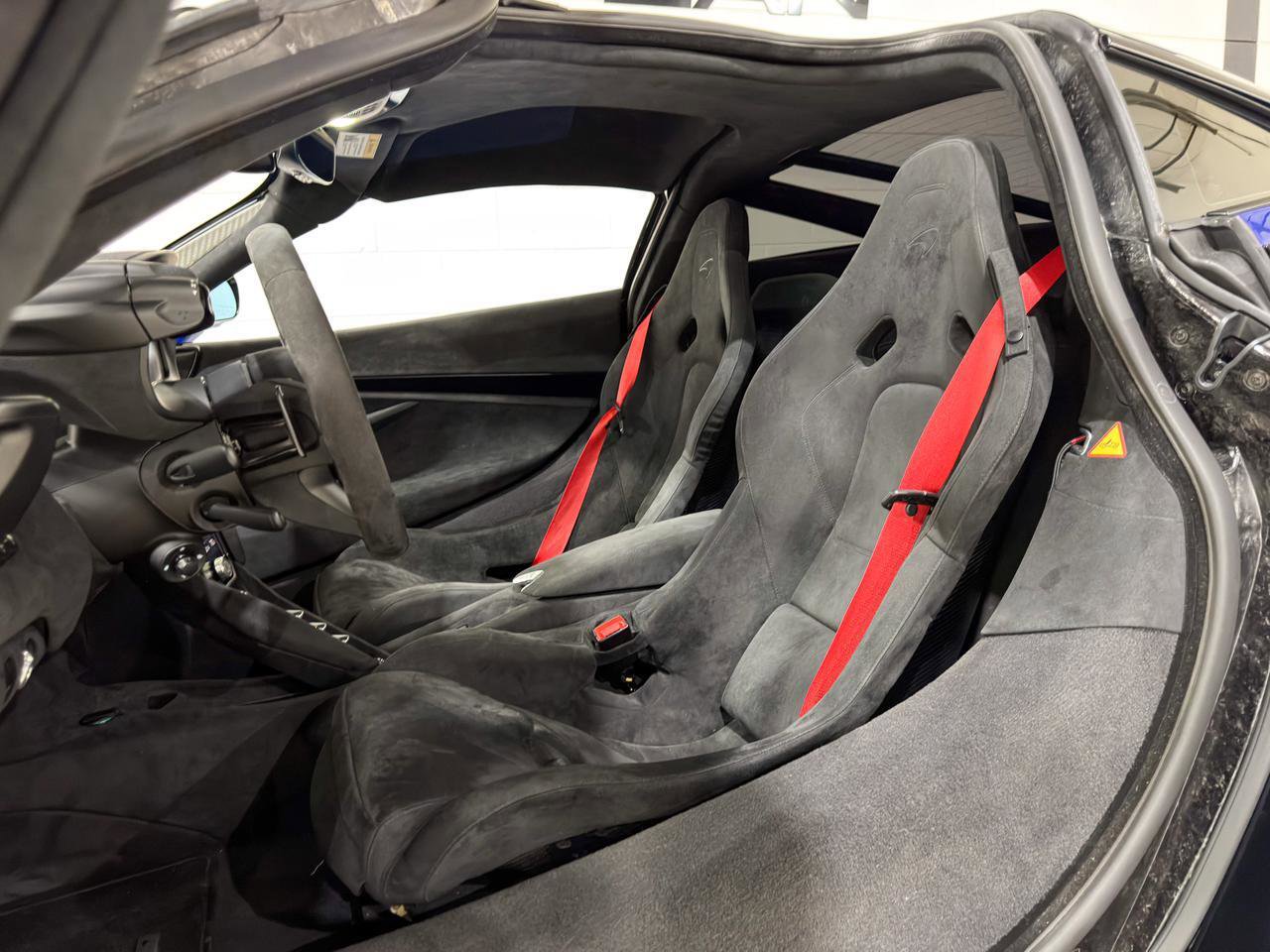 Used 2024 McLaren 750S image 9