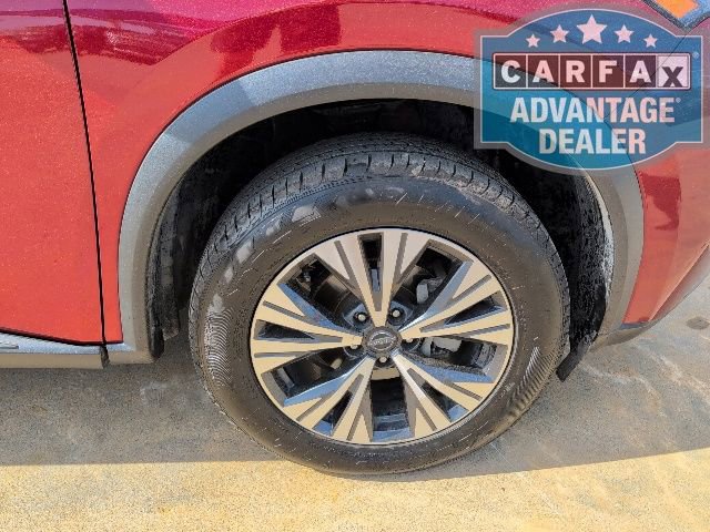 Used 2023 Nissan Rogue SV AWD/4WD image 3