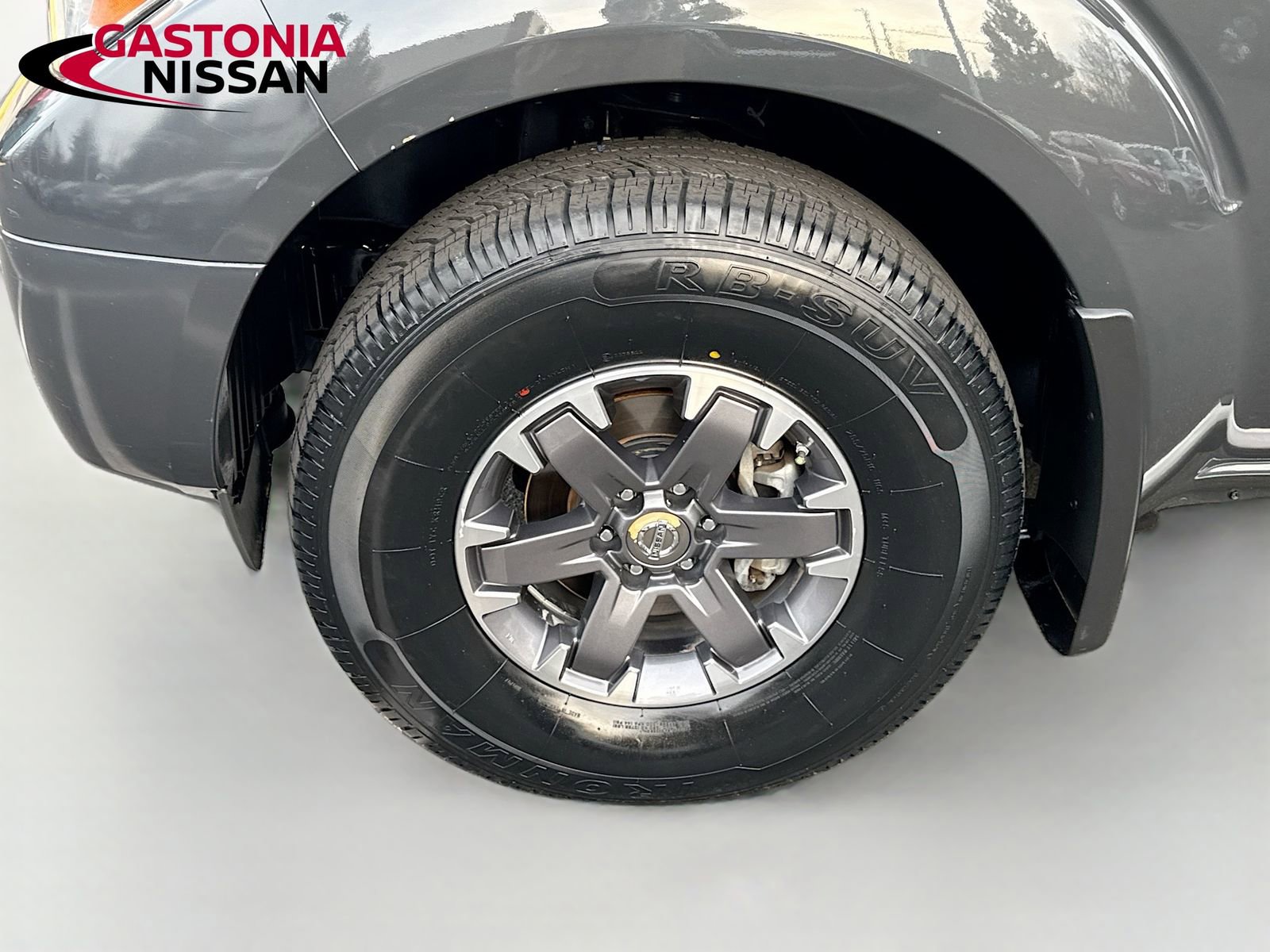 Used 2015 Nissan Frontier PRO-4X w/ Pro-4x Luxury Package image 41