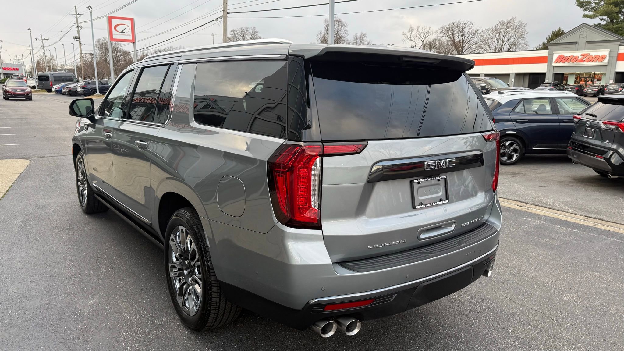 Used 2024 GMC Yukon XL Denali Ultimate image 6