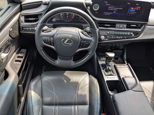 Used 2022 Lexus ES 350 Ultra Luxury w/ Accessory Package 2 FWD image 15