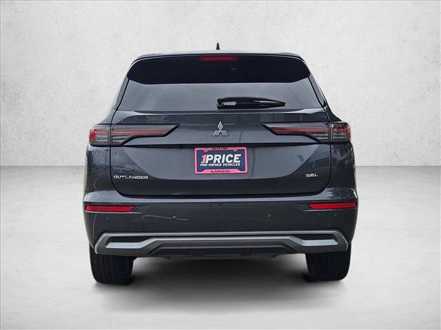 Used 2025 Mitsubishi Outlander SEL FWD image 6