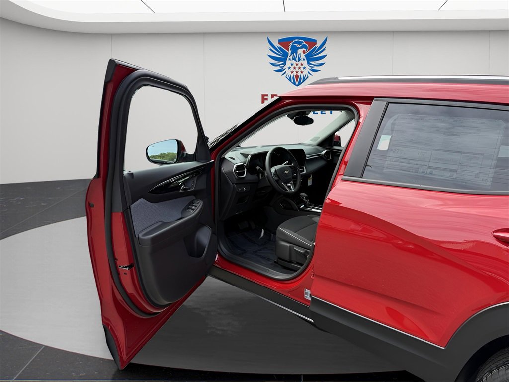 New 2026 Chevrolet TrailBlazer LT w/ LT Cold Weather Package image 9