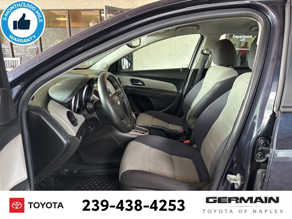 Used 2015 Chevrolet Cruze LS FWD image 14