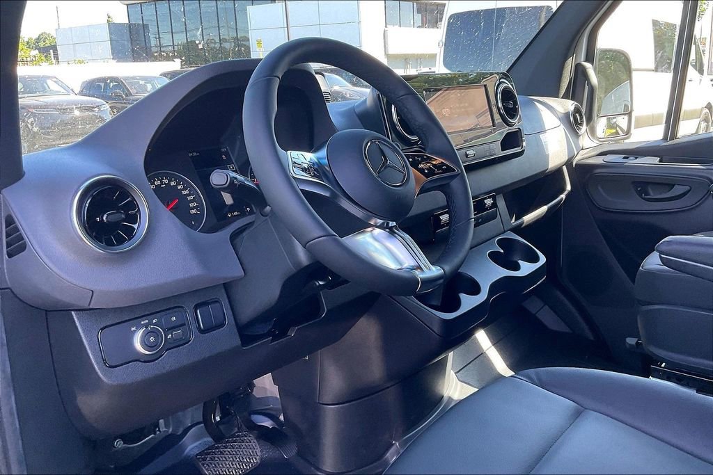 New 2026 Mercedes-Benz Sprinter 2500 image 5