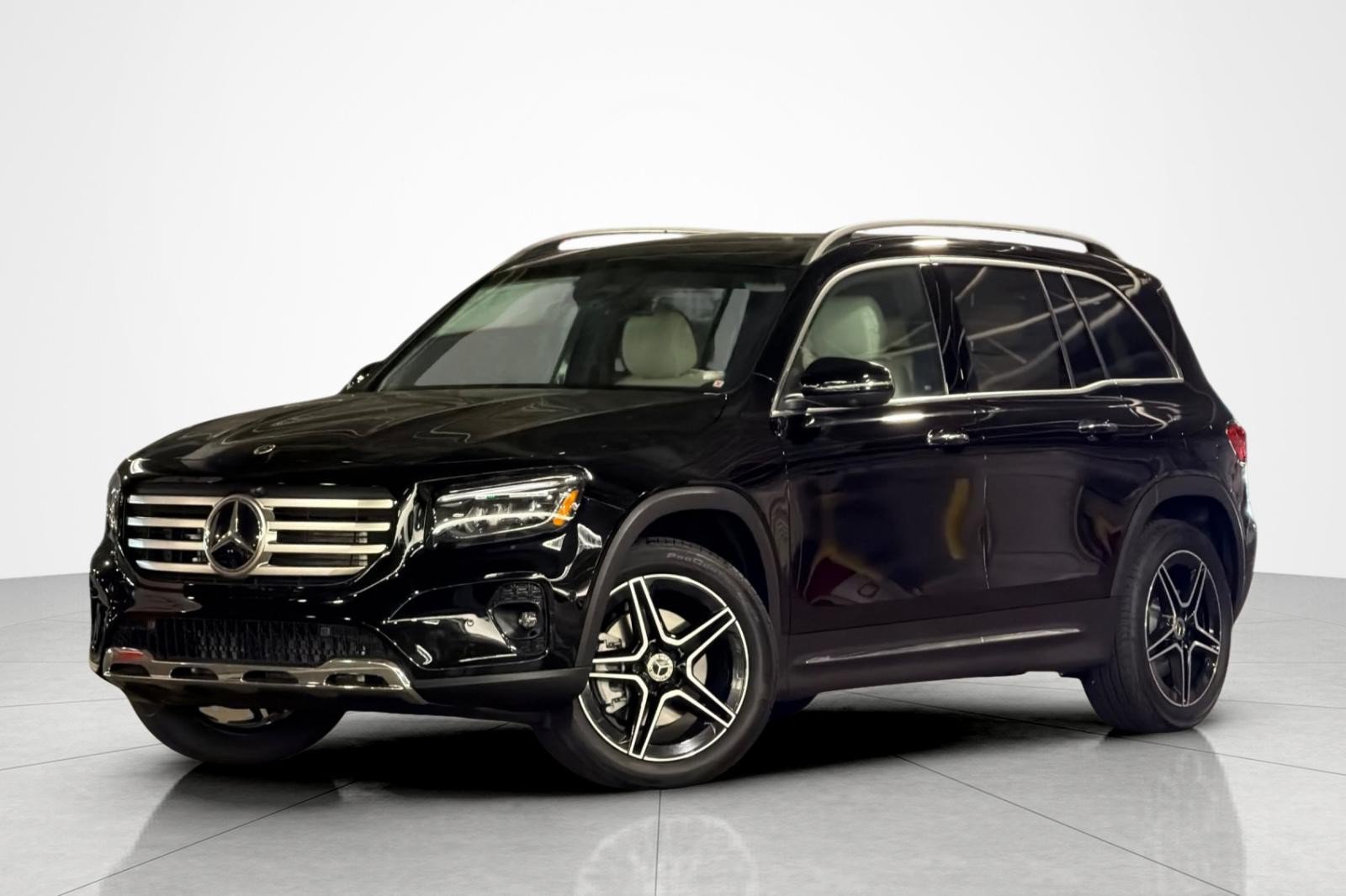 New 2026 Mercedes-Benz GLB 250