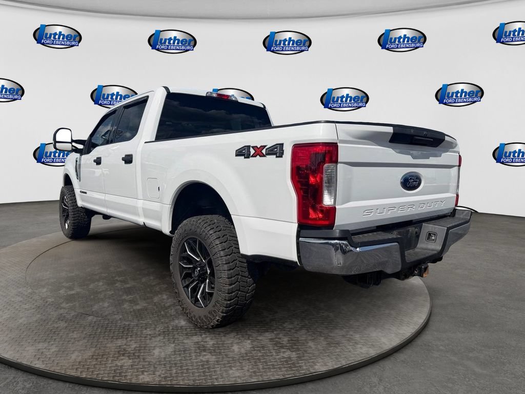 Used 2018 Ford F250 XLT AWD/4WD image 3