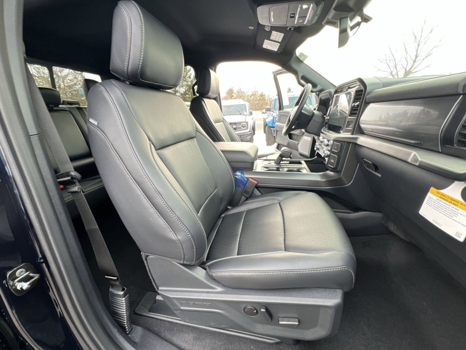 New 2026 Ford F150 Lariat w/ Equipment Group 501A Mid image 25