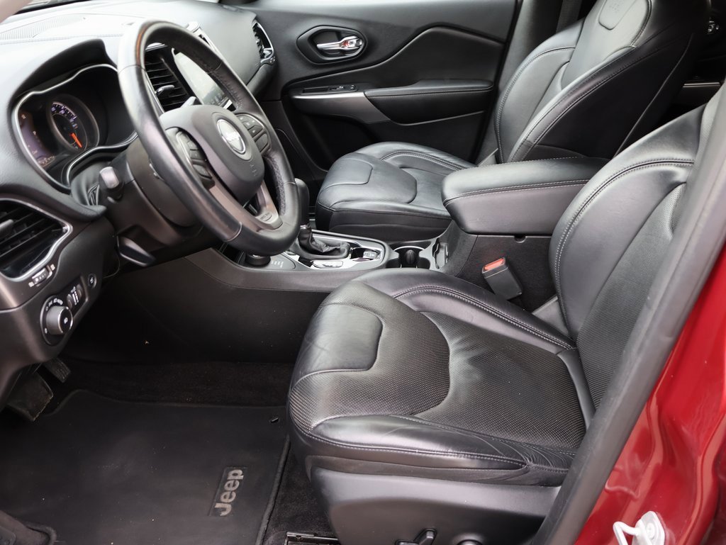 Used 2019 Jeep Cherokee Limited w/ Luxury Group image 45