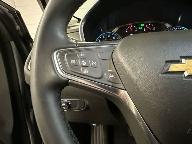Used 2024 Chevrolet Equinox LT AWD/4WD image 8
