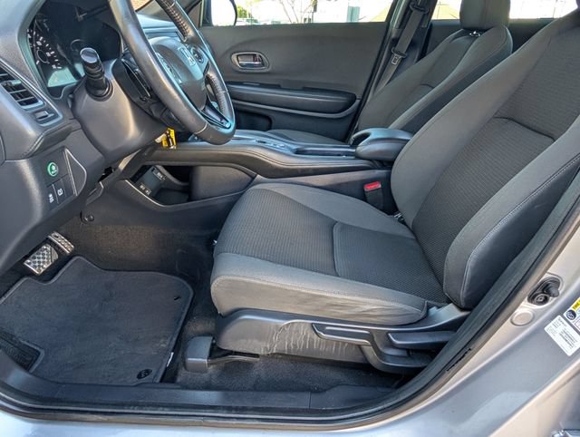 Used 2019 Honda HR-V Sport image 12