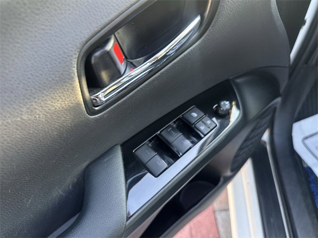 Used 2019 Toyota Prius Prime Advanced image 11