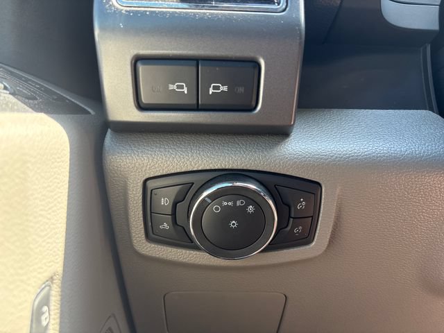 Used 2022 Ford F350 XLT w/ XLT Premium Package AWD/4WD image 27