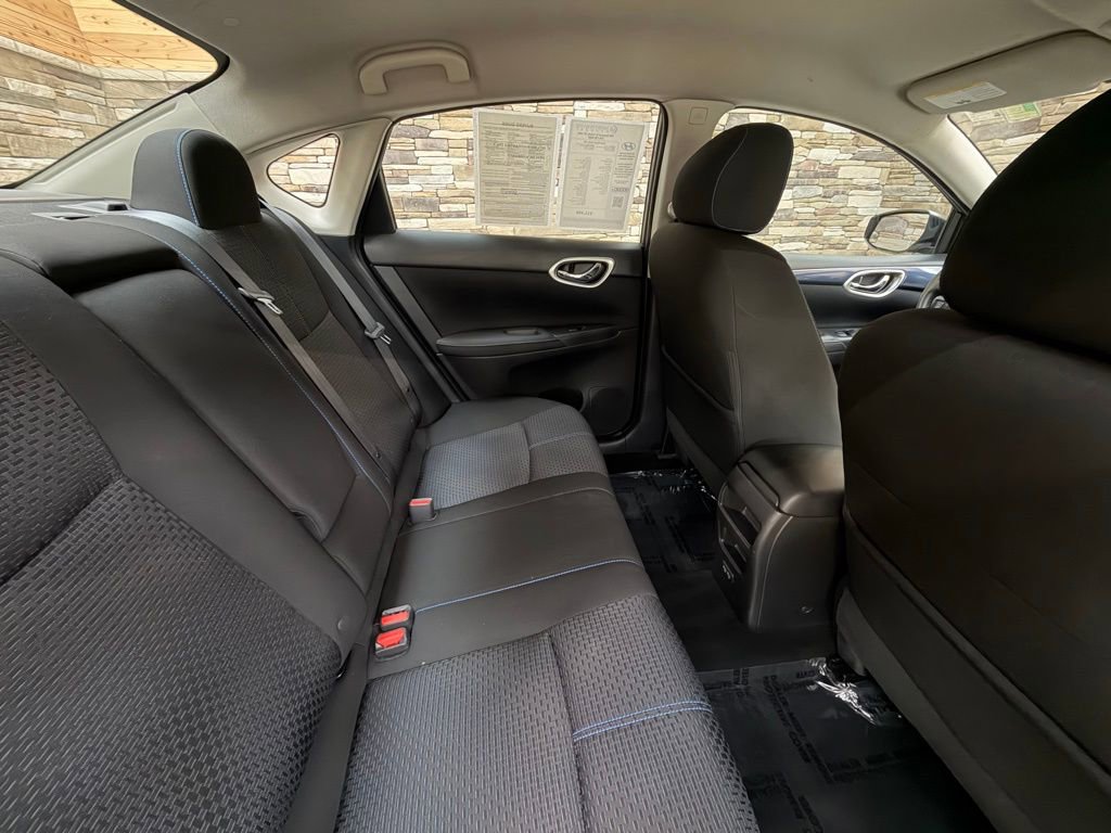 Used 2018 Nissan Sentra SR w/ SR Midnight Edition Package image 25