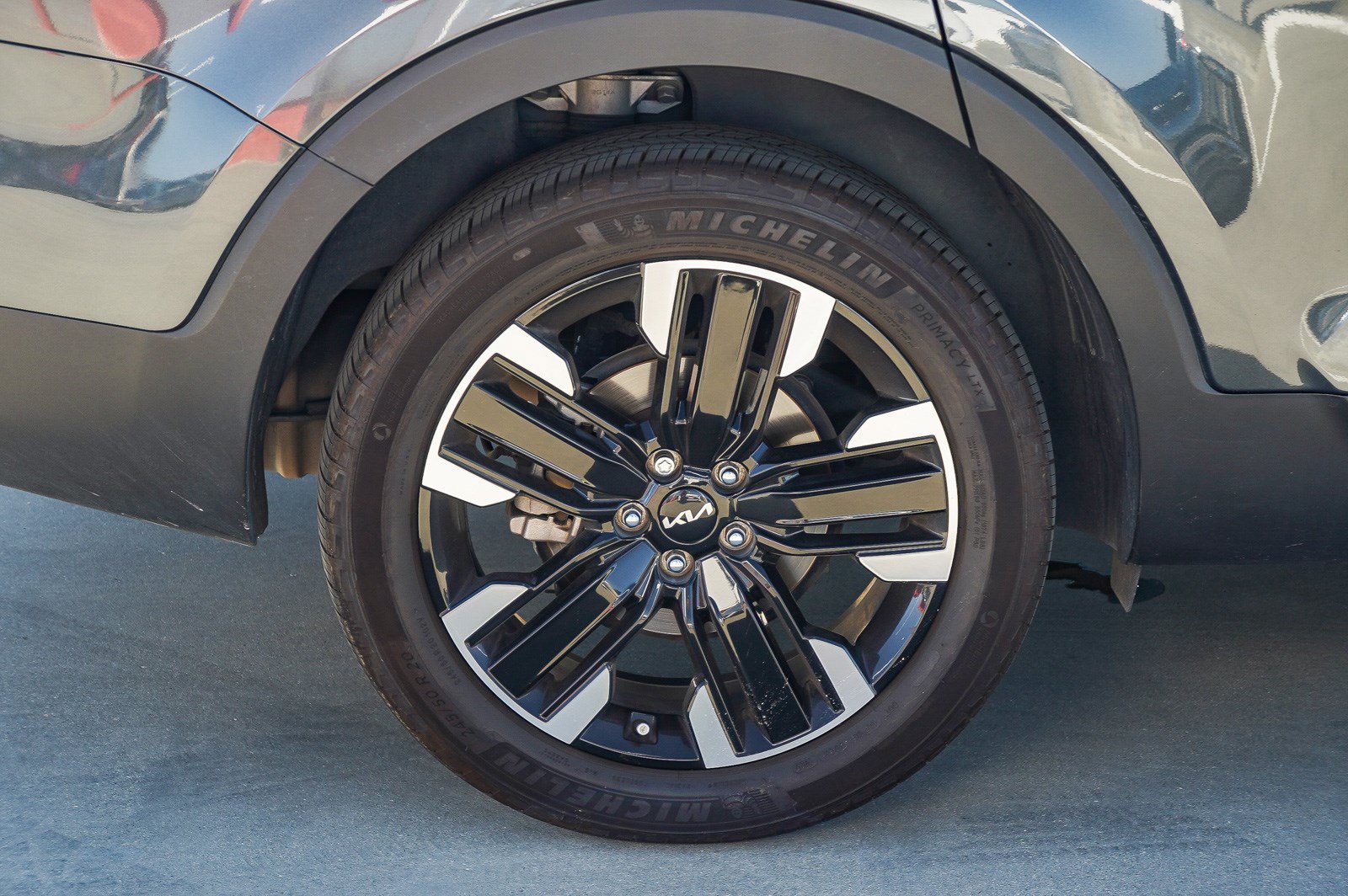 Used 2024 Kia Telluride SX Prestige AWD/4WD image 12