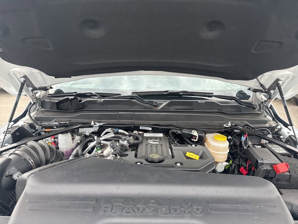 New 2025 RAM 2500 Big Horn AWD/4WD image 34