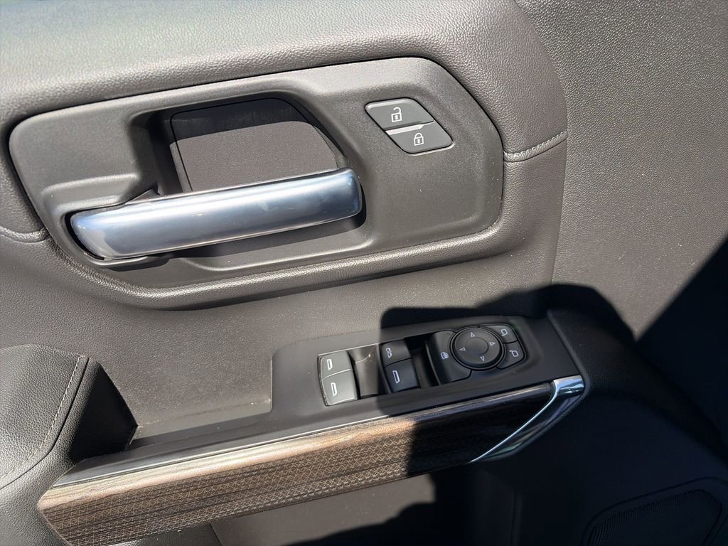 Used 2019 Chevrolet Silverado 1500 LT w/ All-Star Edition image 19