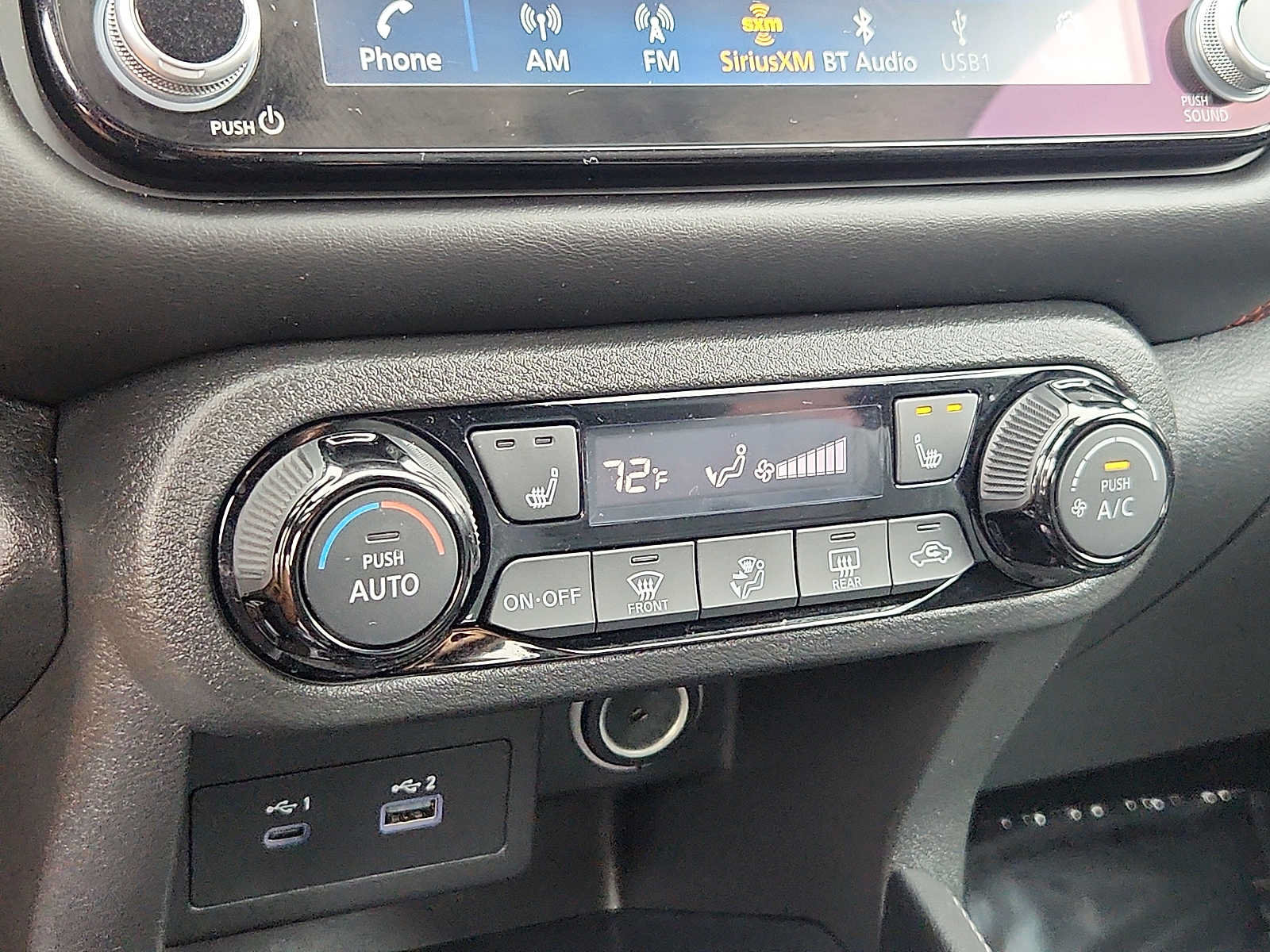 Used 2023 Nissan Kicks SR w/ SR Premium Package FWD image 15