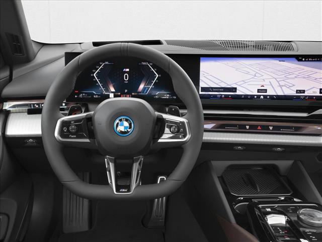 New 2027 BMW 550e xDrive AWD/4WD image 4