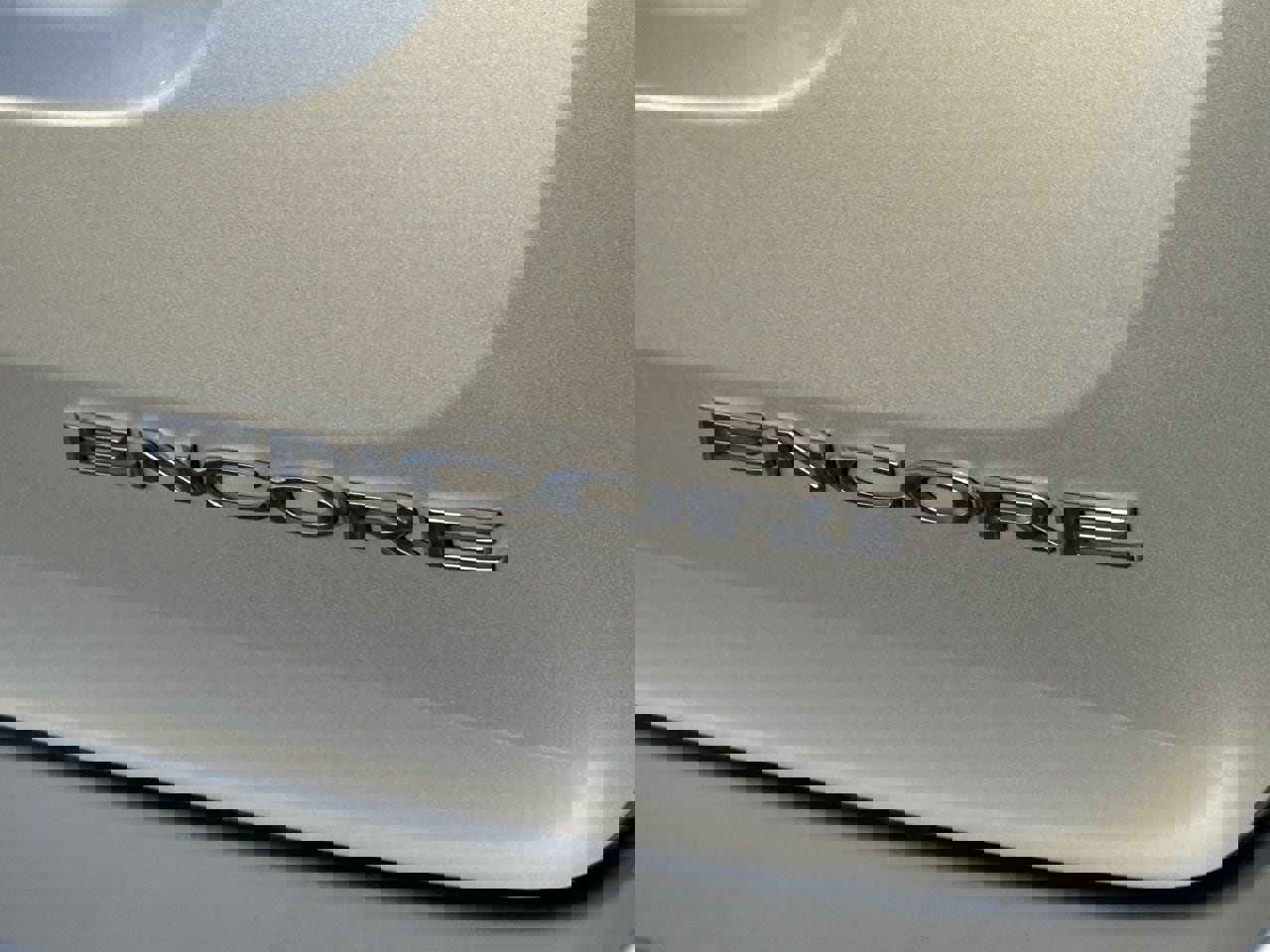 Used 2022 Buick Encore Preferred image 10