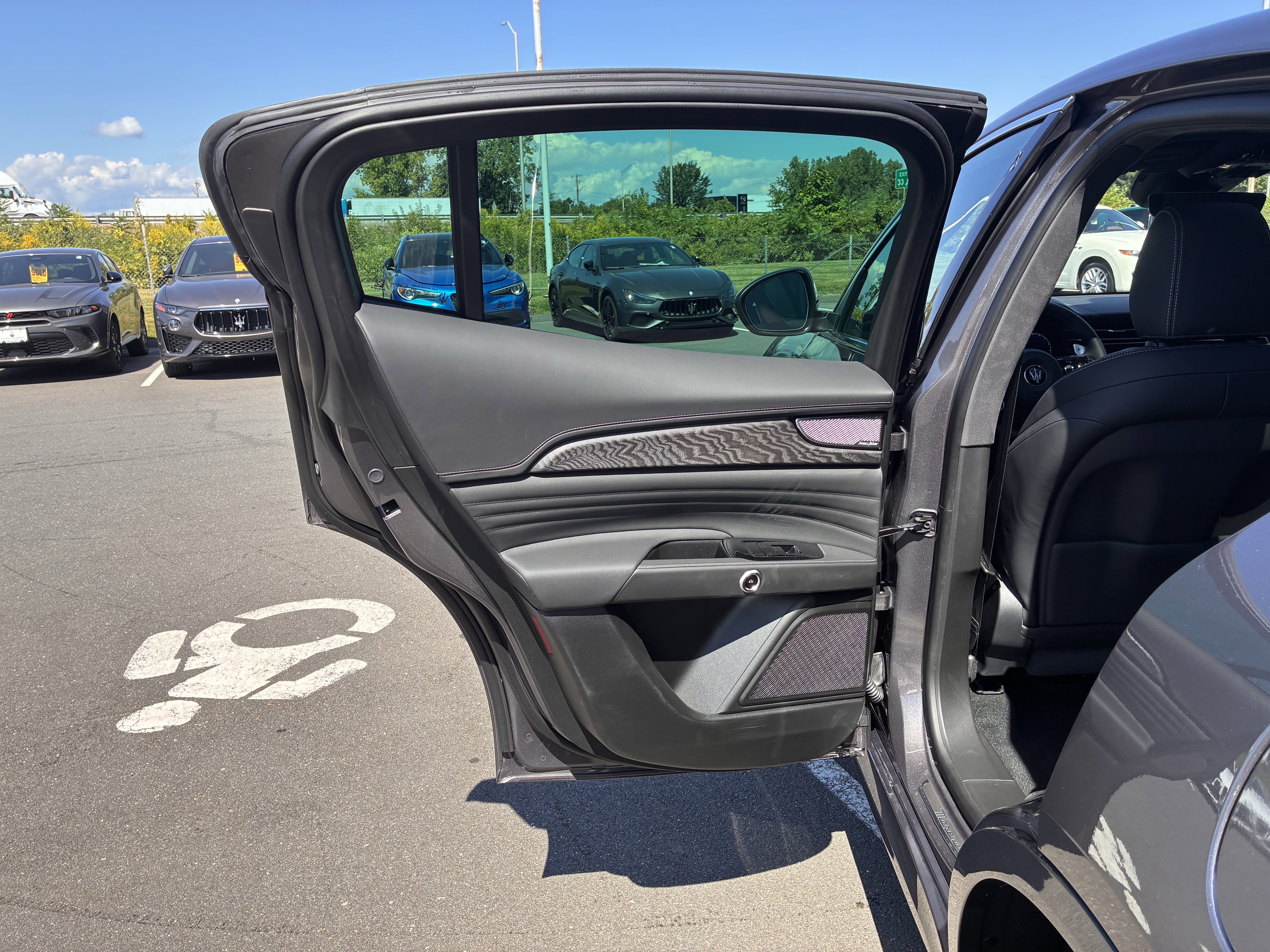 New 2025 Maserati Grecale GT image 31