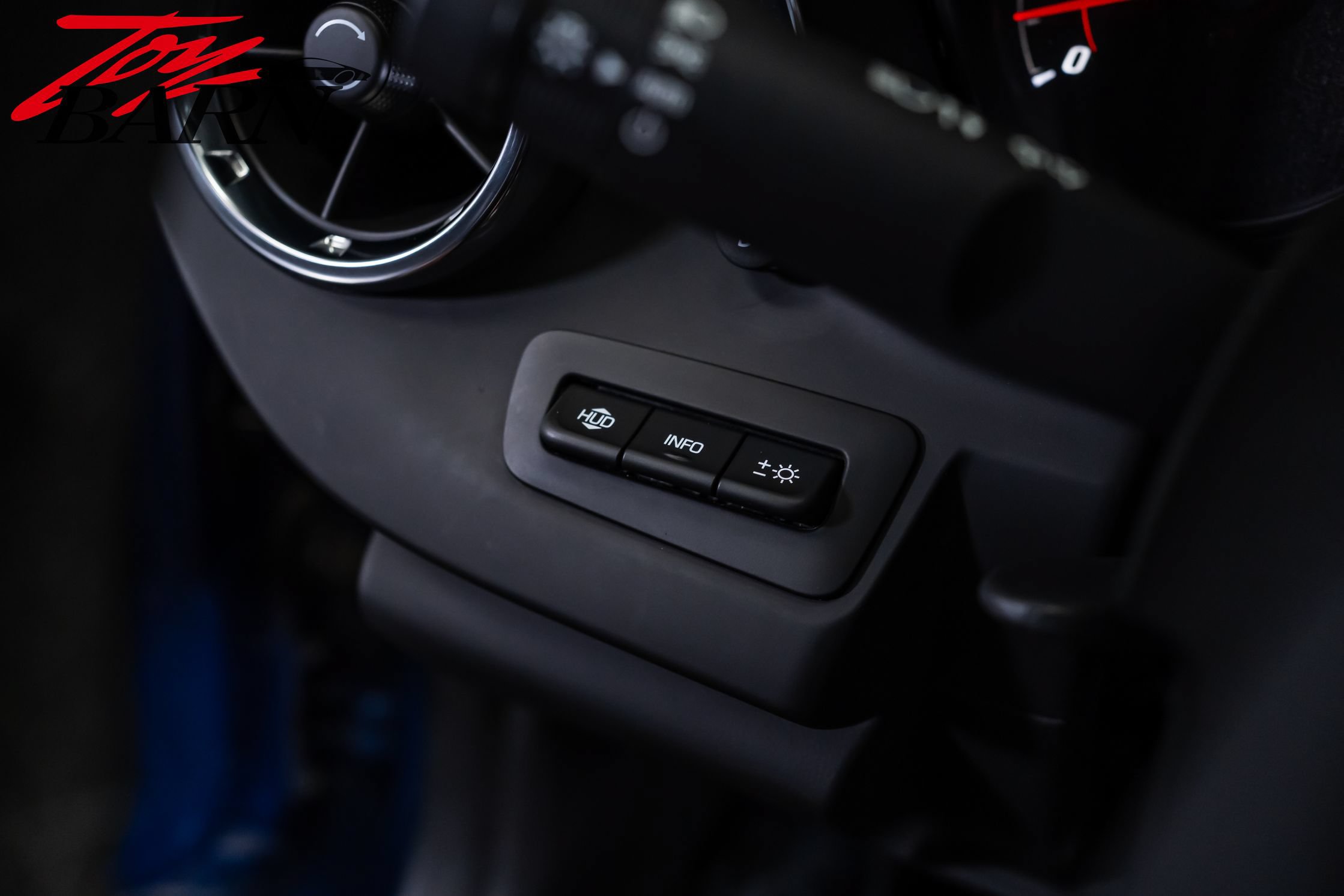 Used 2021 Chevrolet Camaro SS RWD image 31