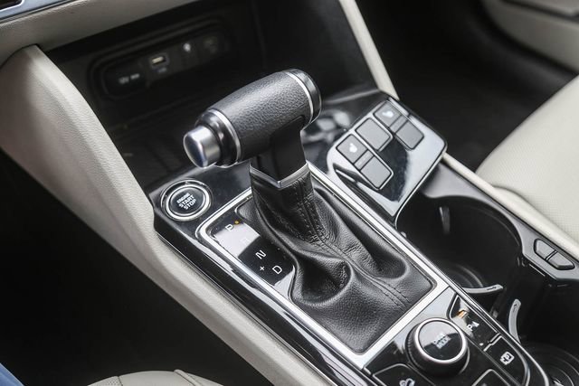 Used 2023 Kia Sportage EX image 20