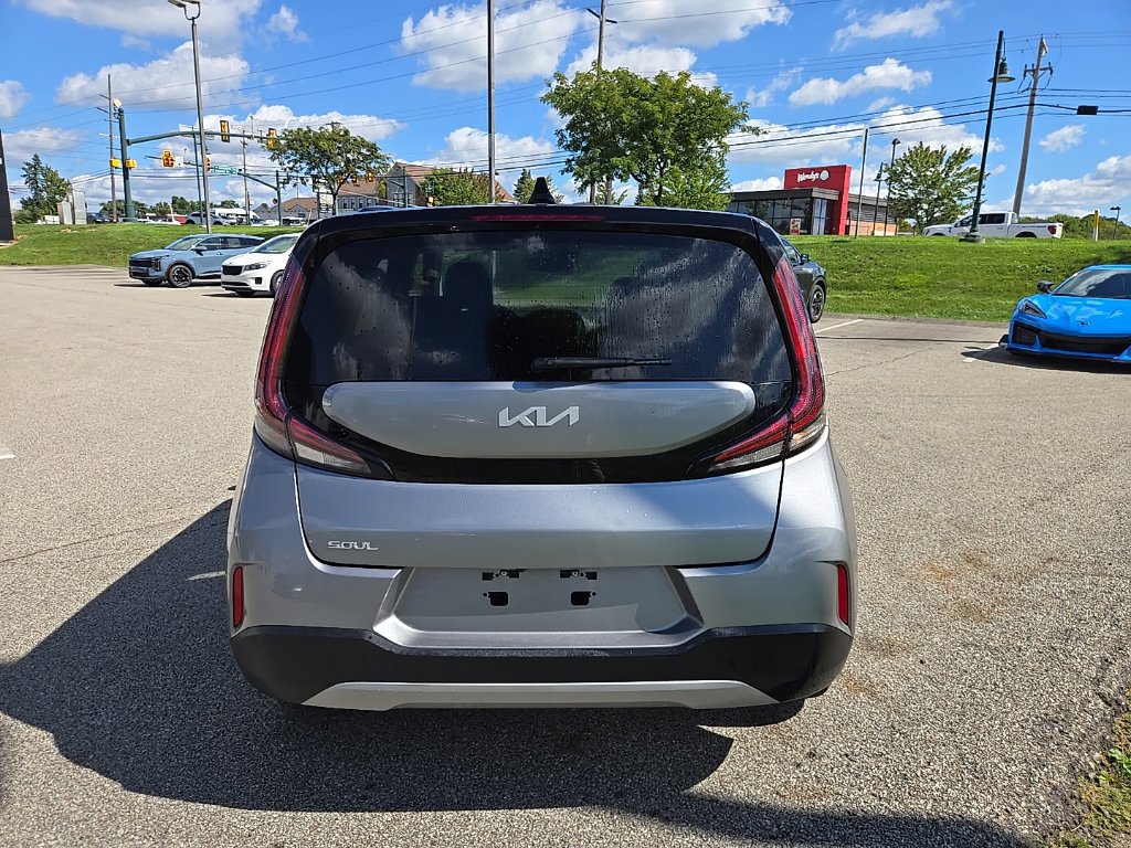 Certified 2024 Kia Soul LX w/ Option Group 015 FWD image 4
