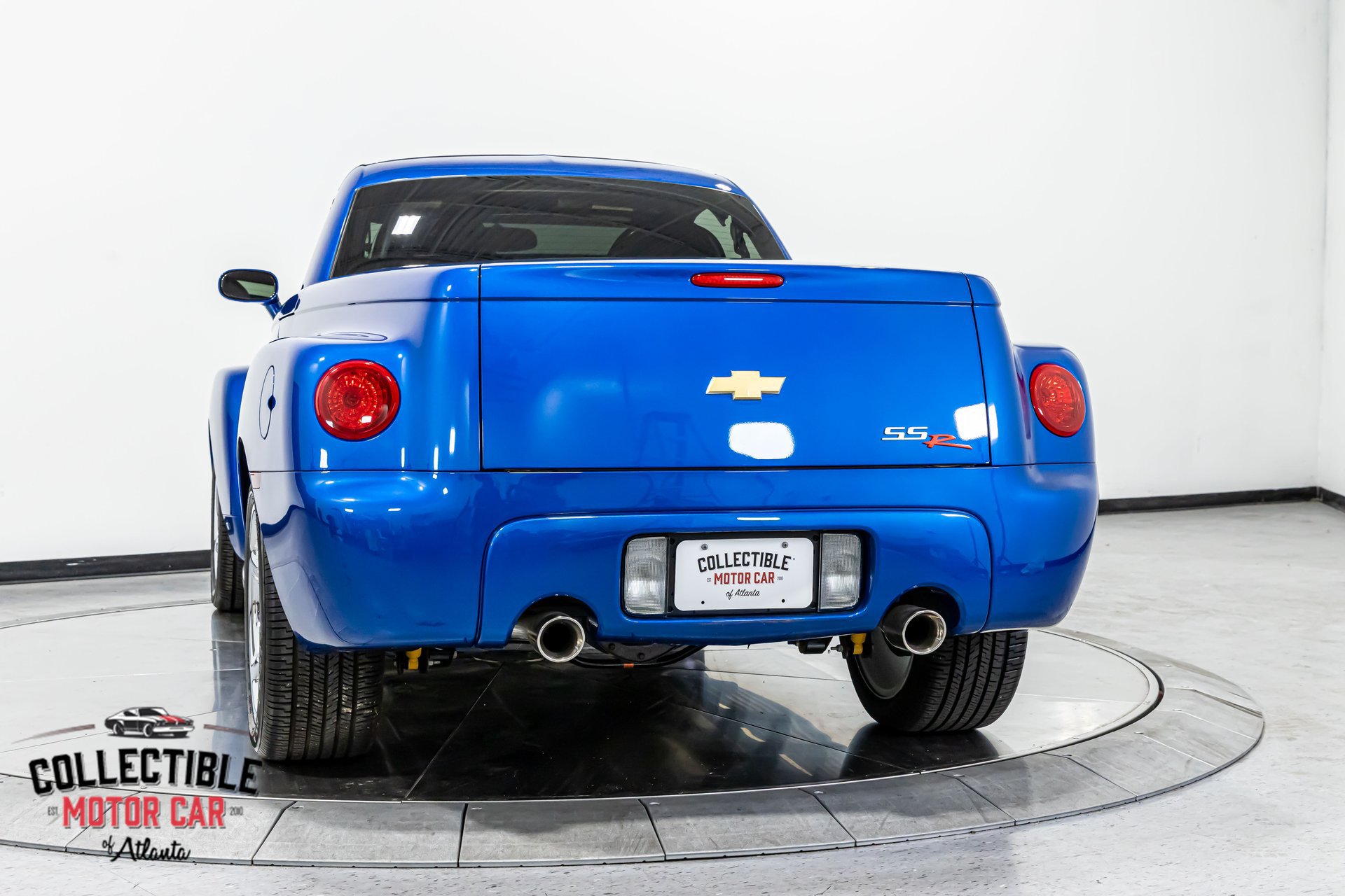 Used 2006 Chevrolet SSR w/ Preferred Equipment Group RWD image 15
