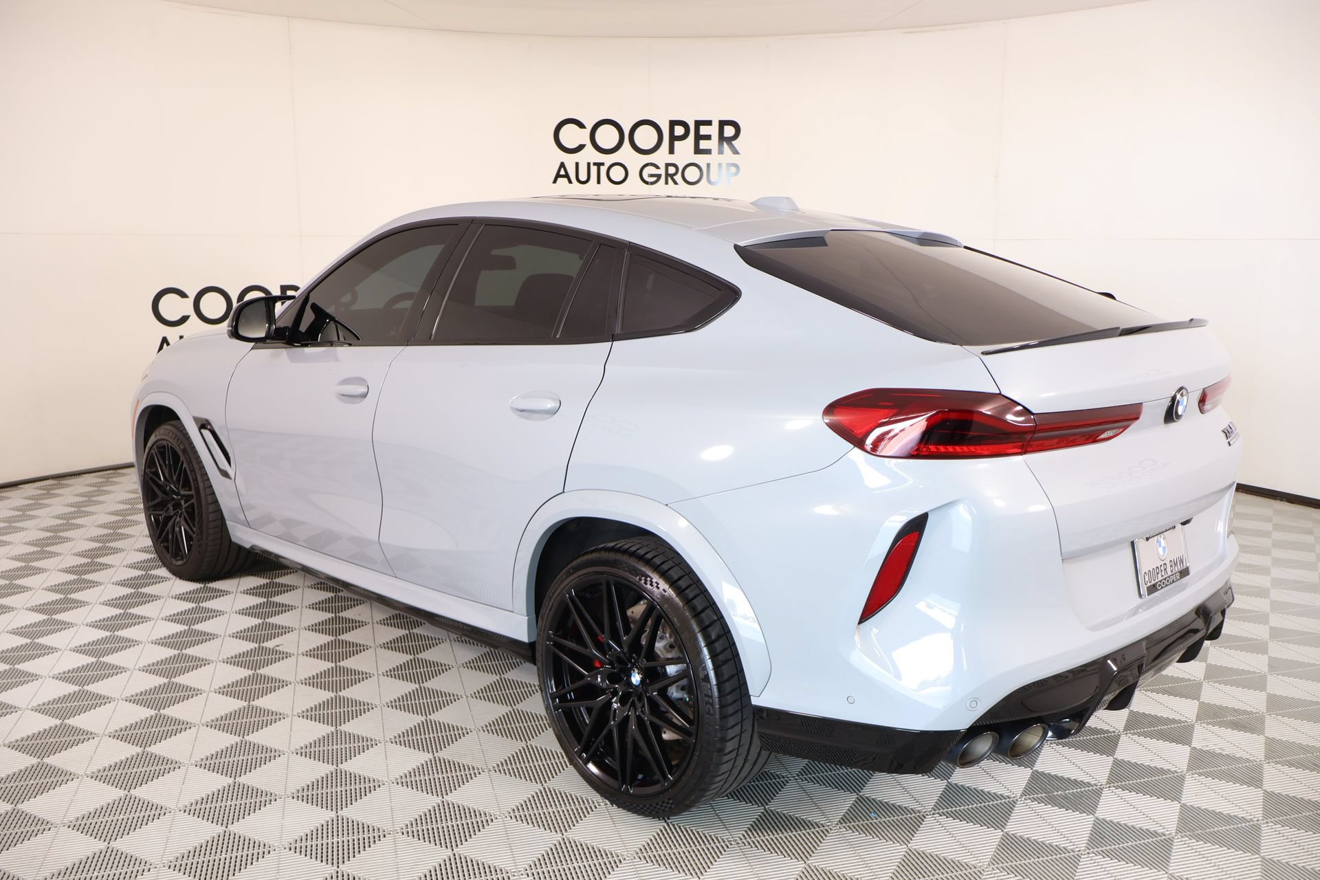 Used 2026 BMW X6 M Competition w/ Executive Package AWD/4WD image 24