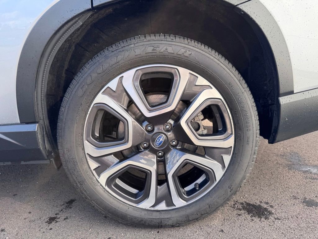 Used 2023 Subaru Ascent Limited AWD/4WD image 25