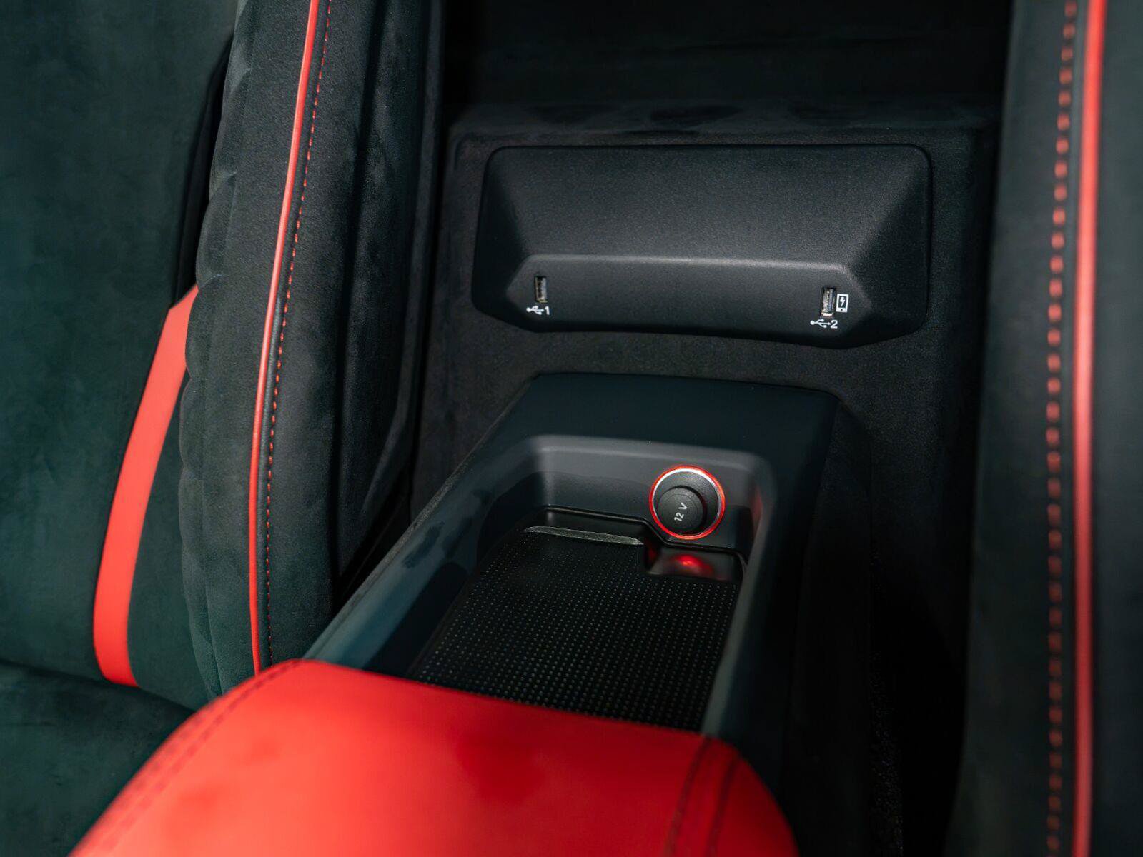 Used 2022 Lamborghini Huracan STO RWD image 82