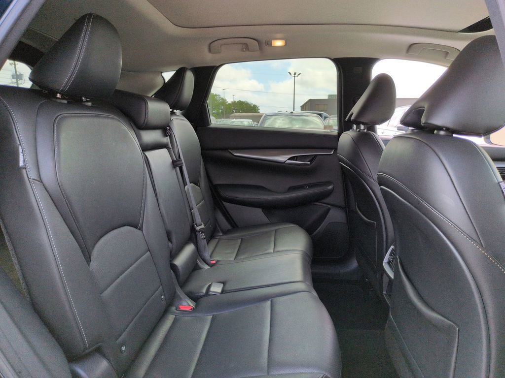 Used 2023 INFINITI QX50 Luxe w/ Cargo Package image 33