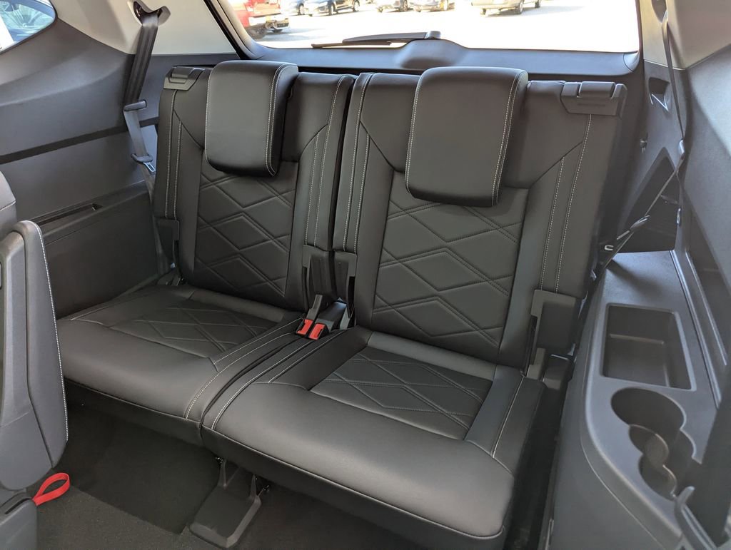 New 2026 Volkswagen Atlas SE image 32