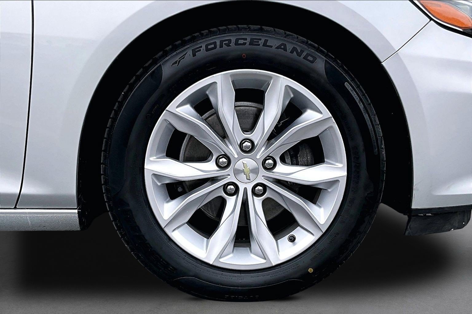 Used 2020 Chevrolet Malibu LT FWD image 8