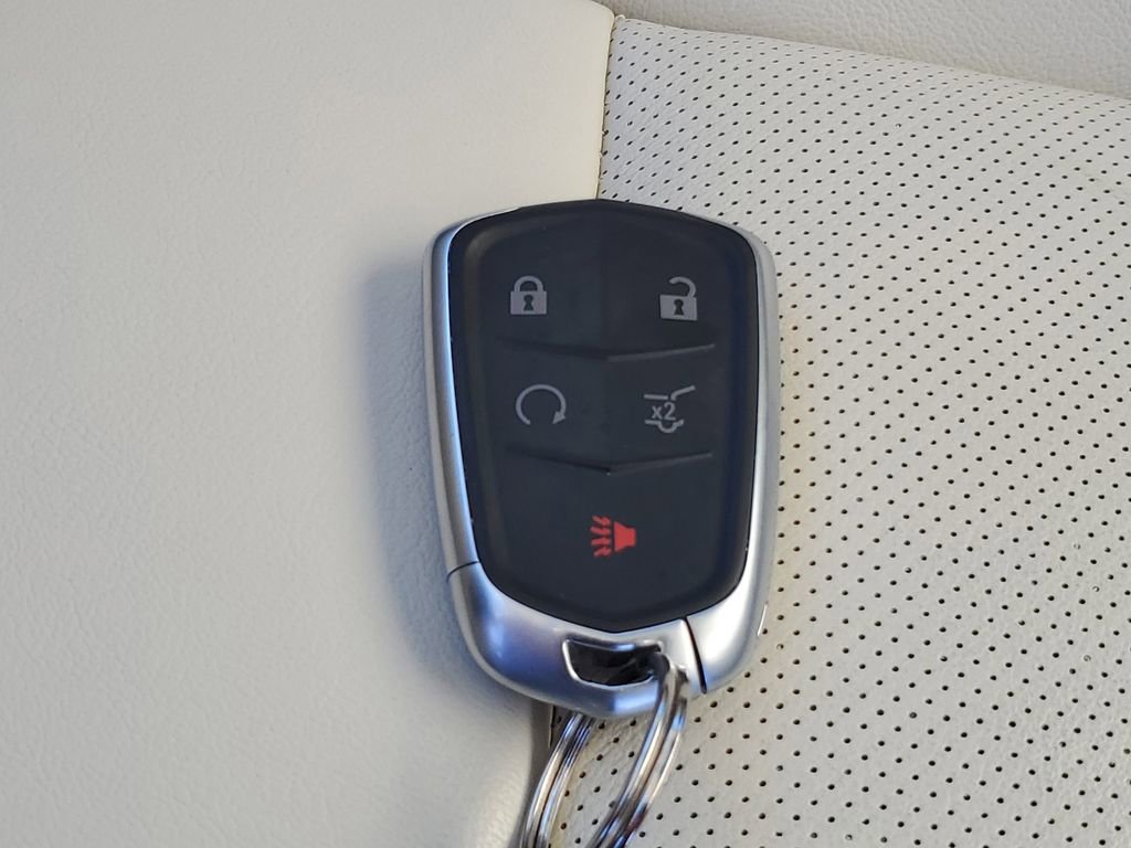 Used 2024 Cadillac XT6 Premium Luxury w/ LPO, Floor Liner Package image 40