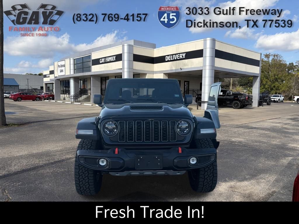Used 2025 Jeep Gladiator Mojave image 10