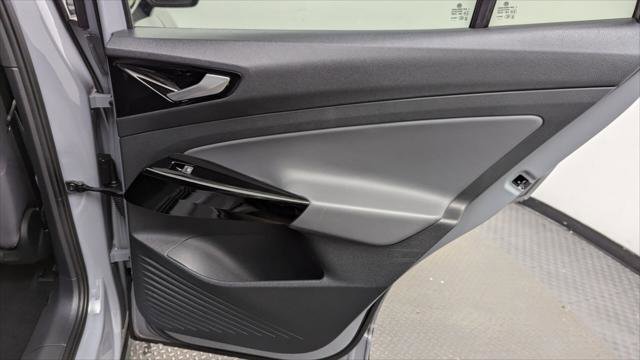 Used 2021 Volkswagen ID.4 Pro image 21