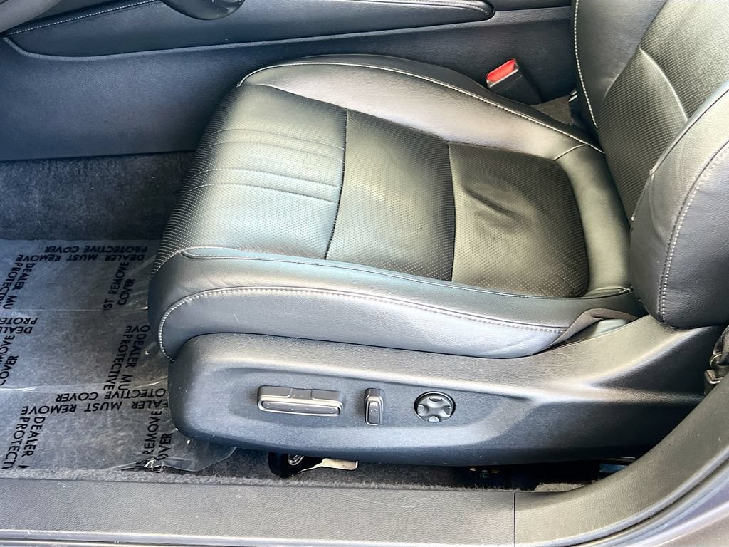 Used 2022 Honda Accord Touring image 19