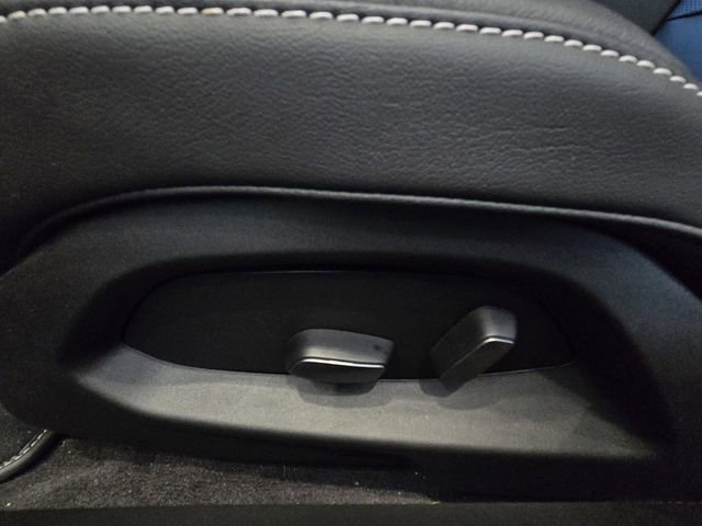 Certified 2023 Chevrolet Corvette Stingray Coupe w/ 1LT image 21